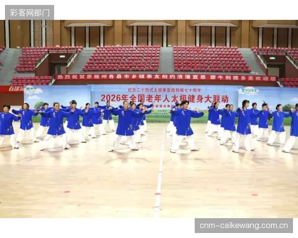 截至2026年5月，全国已建成超过5万个社区健身指导站，但具备开具老年运动处方能力的指导员不足12%